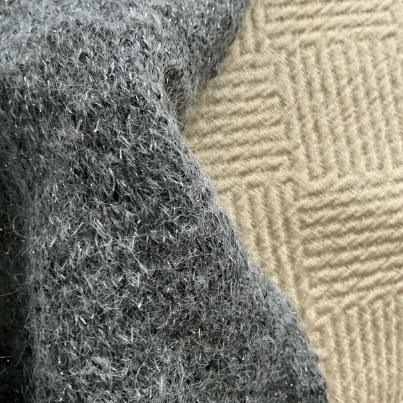 Sarah Pacini Charcoal Knit Accessory - Picture 3 of 3